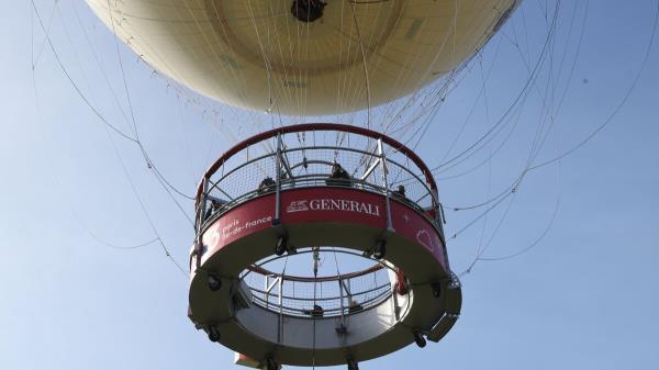在巴黎，忠利气球上的温室气体“超级传感器”